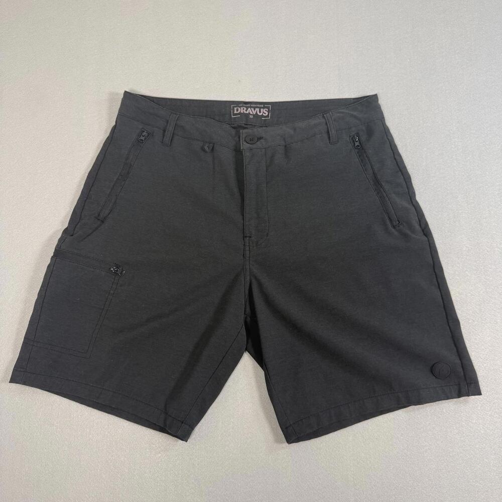 Dravus Men's 32" Dark Gray Shorts Zipper Pockets Athleisure 8" Inseam